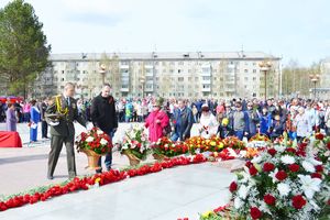 Коллектив Урайской больницы присоединился к торжественным и памятным мероприятиям, приуроченным к празднованию 71 годовщины Великой Победы