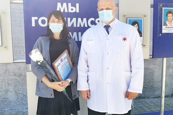 Лучшие из лучших. В Урайской больнице обновили Доску почета и подвели итоги конкурса «Народный доктор – 2021»