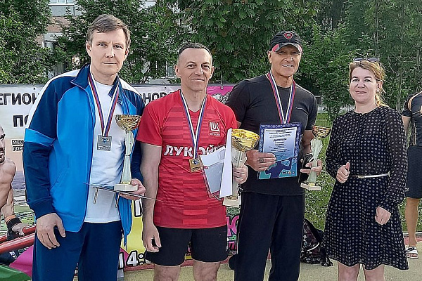 Врач–терапевт занял II место в соревновании по Street Workout