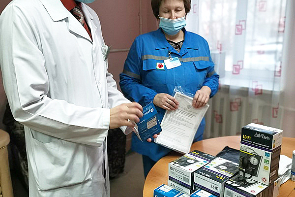 Депутат Думы Югры продолжает оказывать помощь Урайской больнице