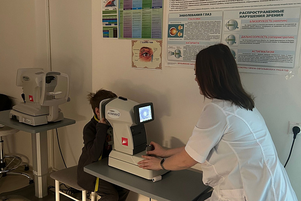 В детской поликлинике прошла акция «Детские ладошки V руках Югры» 