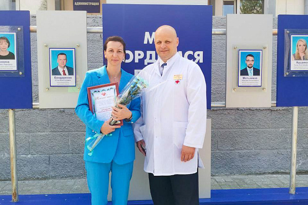 В Урайской больнице отметили День медицинского работника 