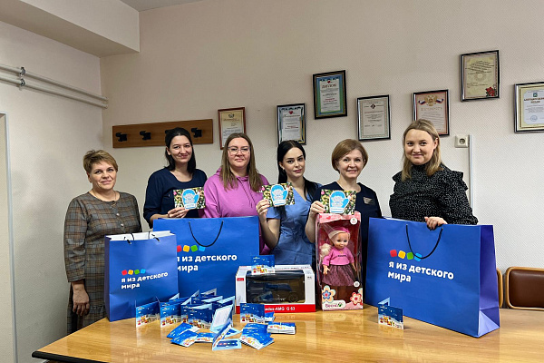 Верны традициям. Сотрудники Урайской больницы вновь стали волшебниками  